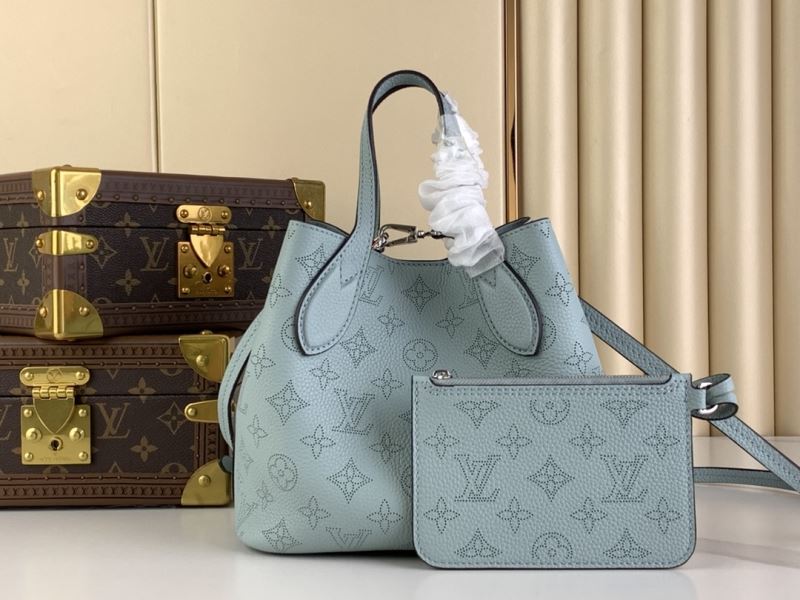 LV Shopping Bags